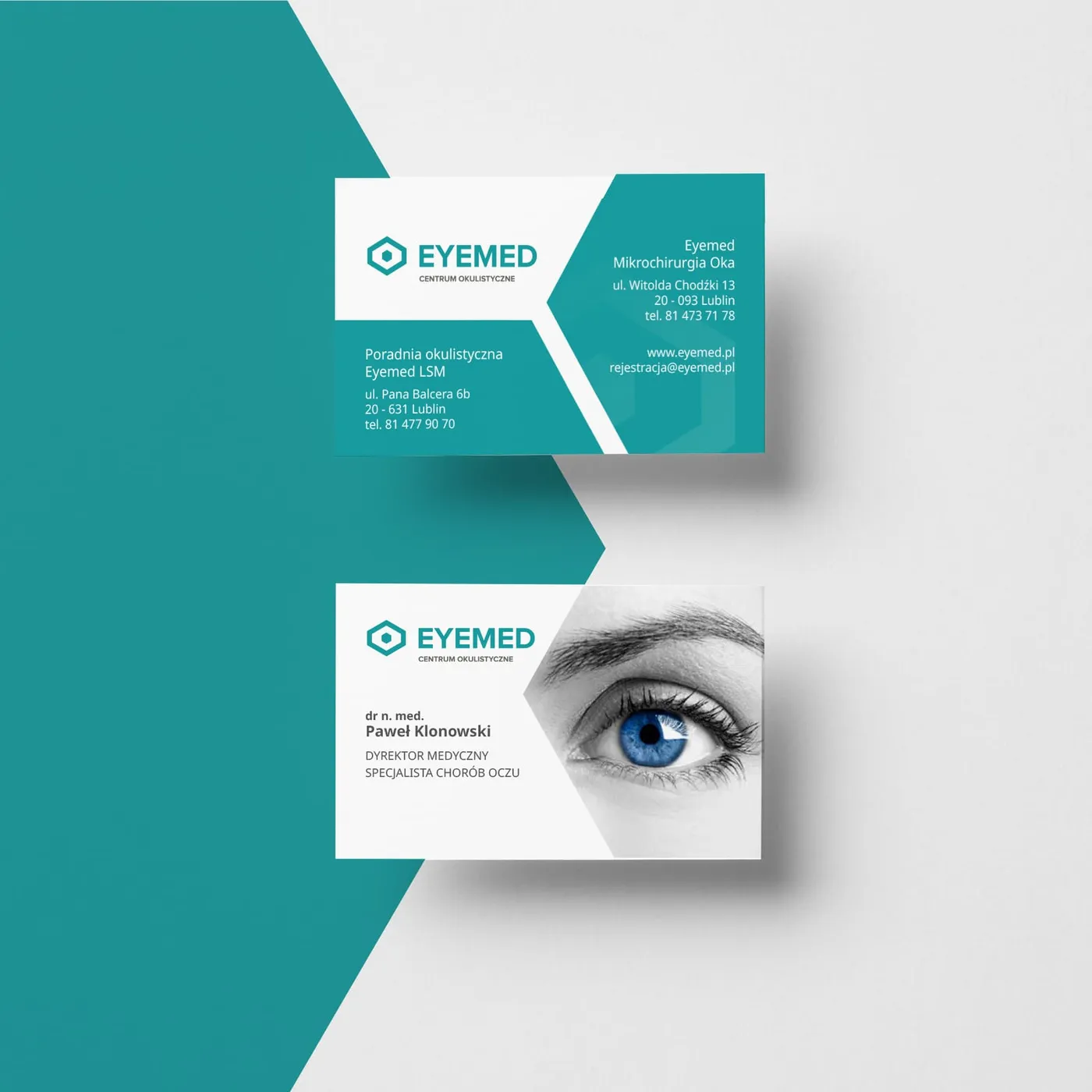 EYEMED - wizytówki na turkusowym tle: awers ze znakiem i danymi lekarza, rewers z fotografią oka.